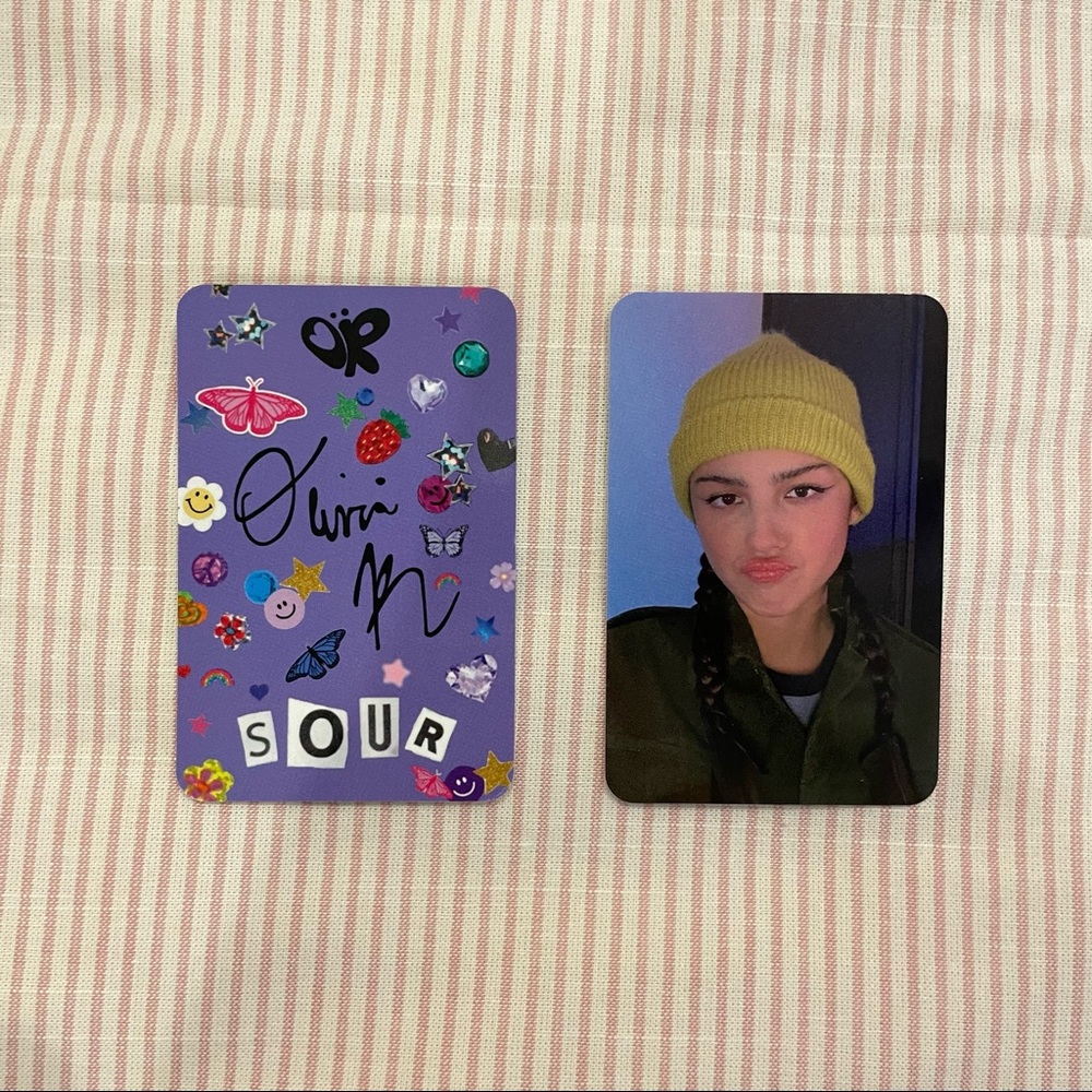 olivia rodrigo sour picture photocard pc